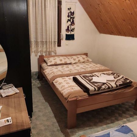 Hotel Sobe Kaljevic Žabljak Esterno foto